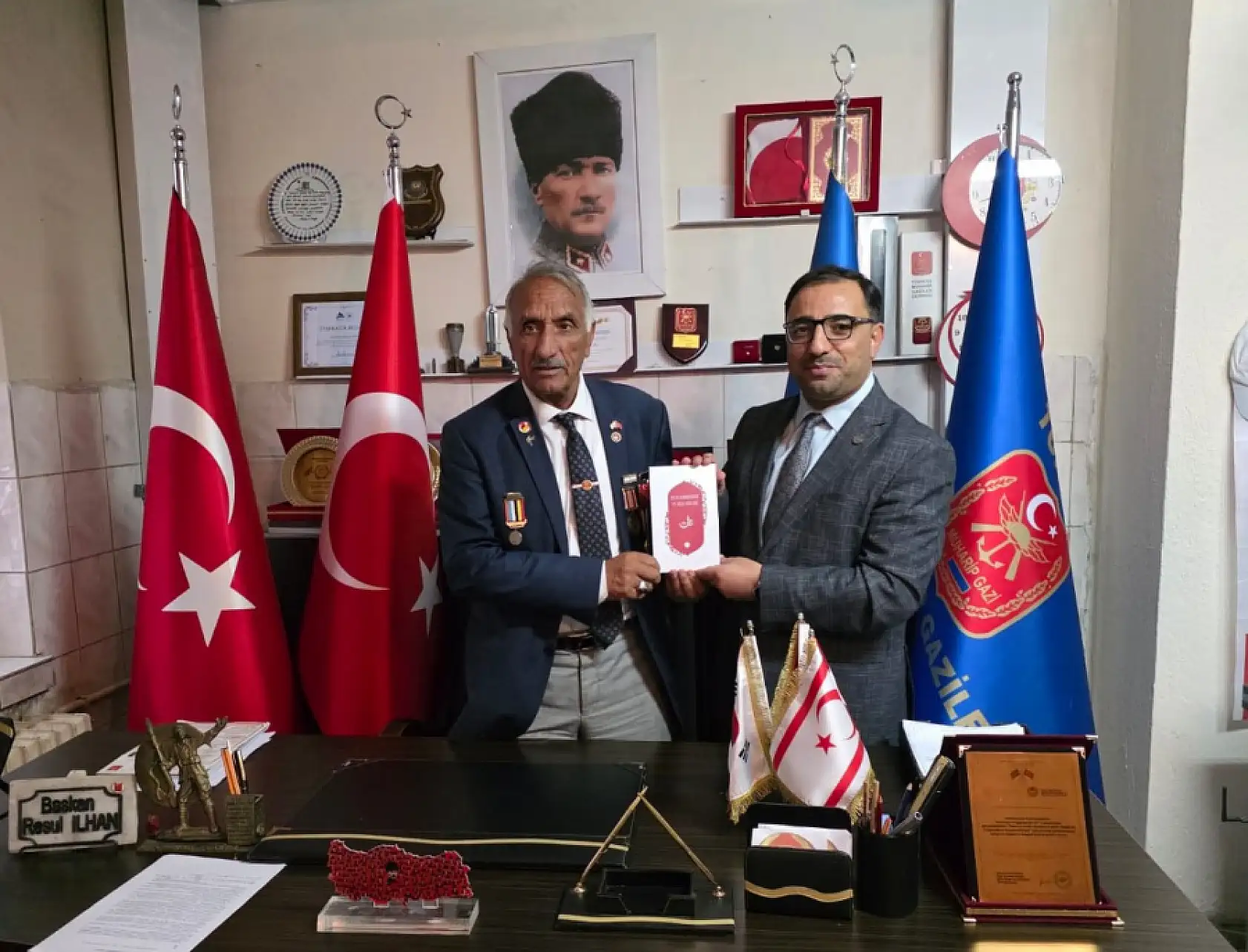 Doğubayazıt'ta gaziler, evlerinde ziyaret edildi