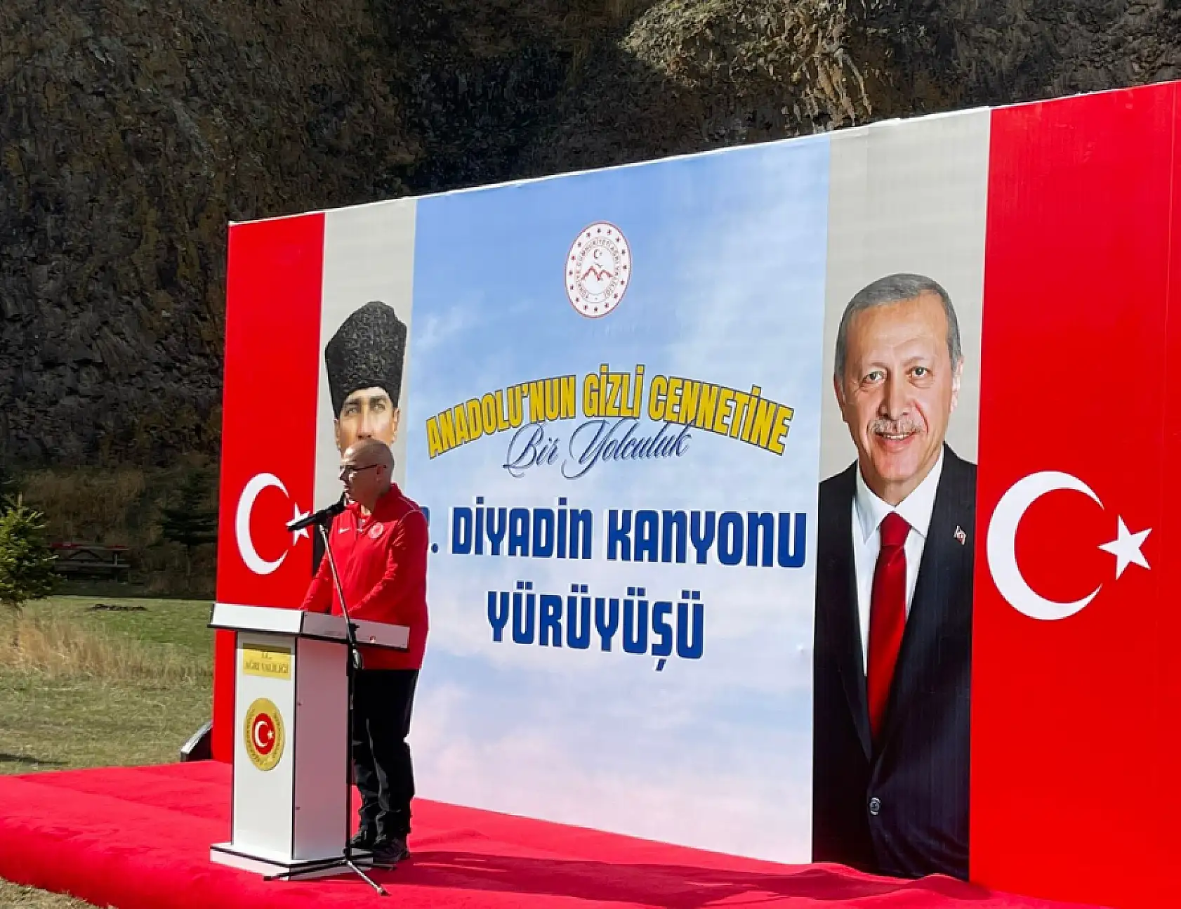Doğubayazıt, 3. Diyadin Kanyonu Yürüyüşü'ne büyük ilgi gösterdi