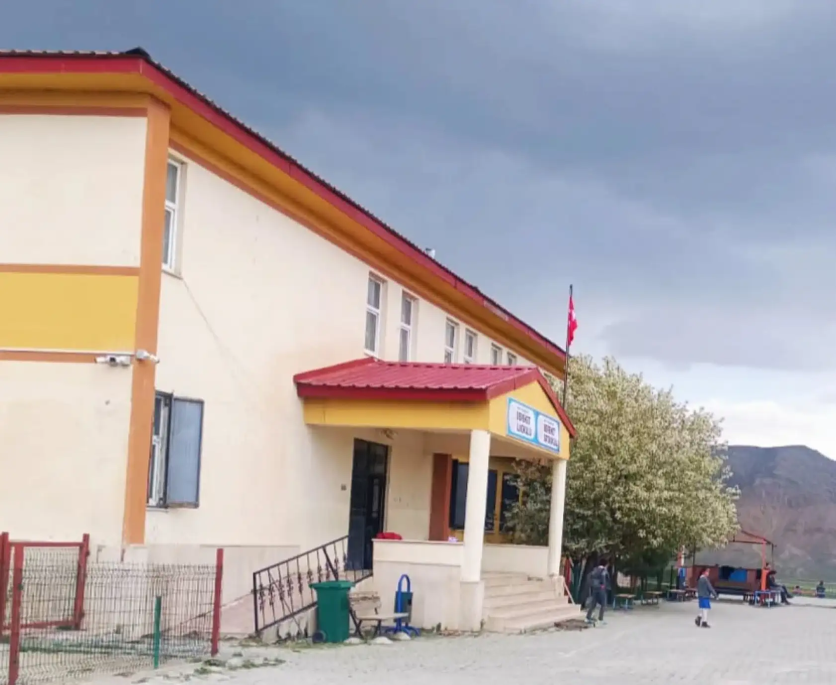 Ağrı'da köy okullarındaki çocuklar artık daha güvende