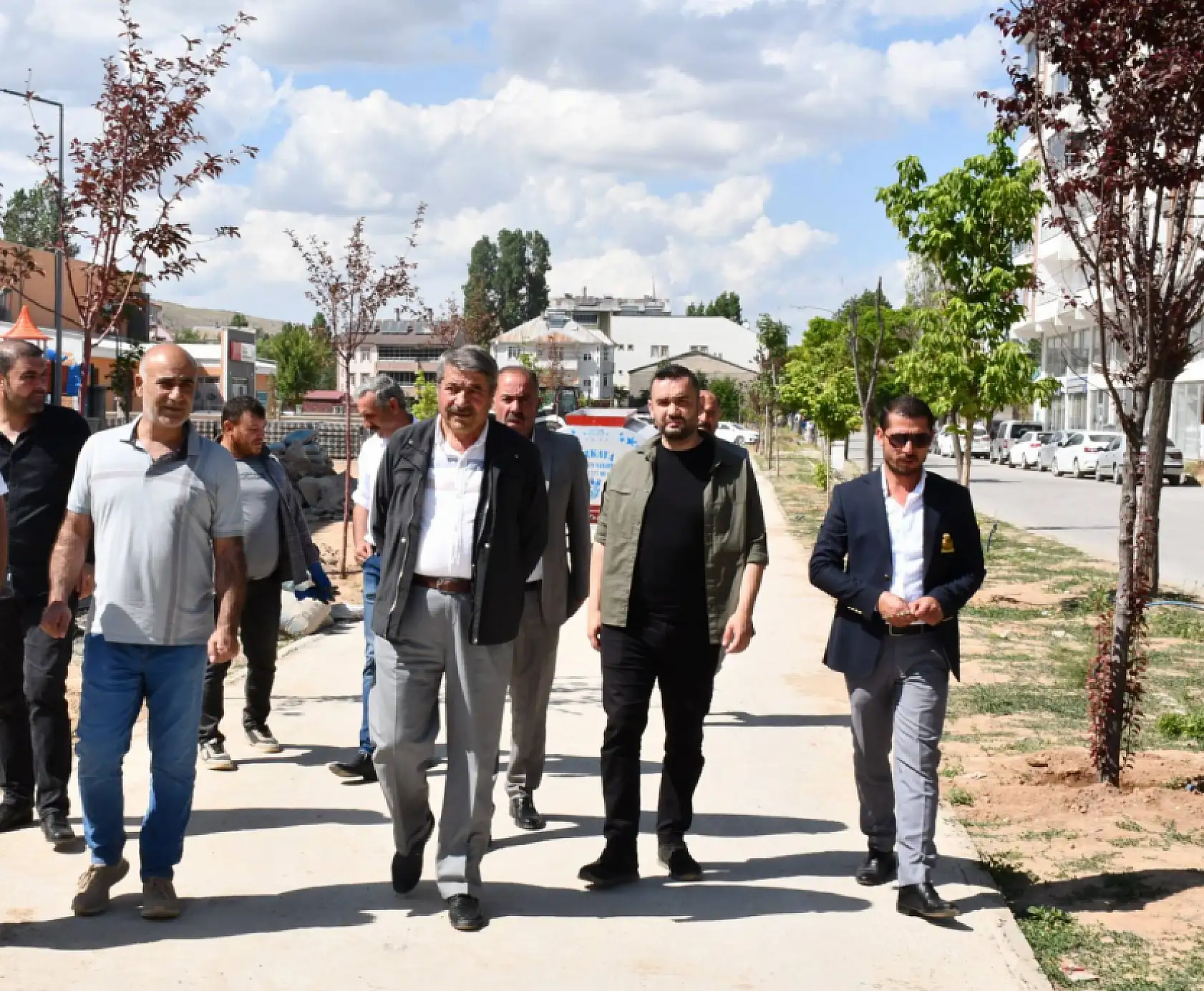 Patnos Belediyesi'nin modern park projesi hızla devam ediyor