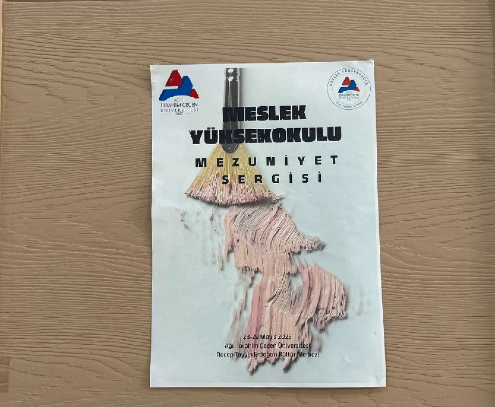 Ağrı'da öğrencilerden hayran bırakan mezuniyet sergisi