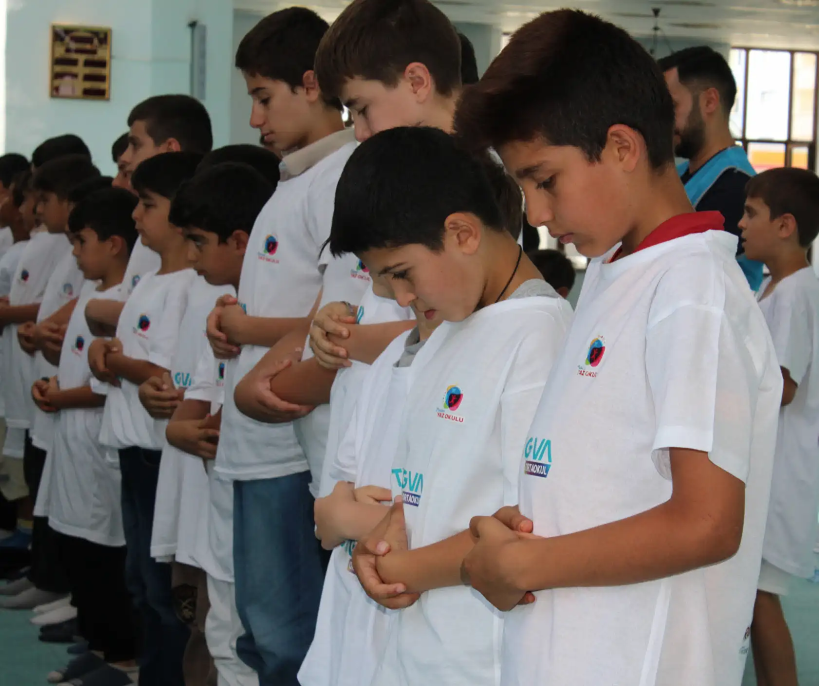 Ulu Cami'de çocuk sesleri yankılandı, TÜGVA yaz okulu kapanışı coşkuyla yapıldı