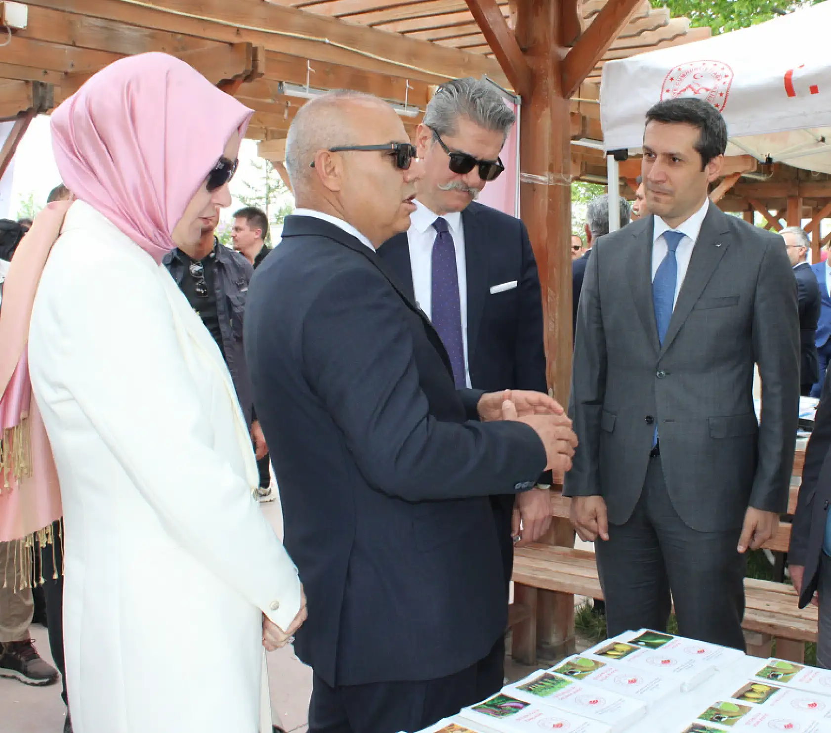 Ağrı Aile Festivali'nde dilekler, çocukların geleceği için yazıldı