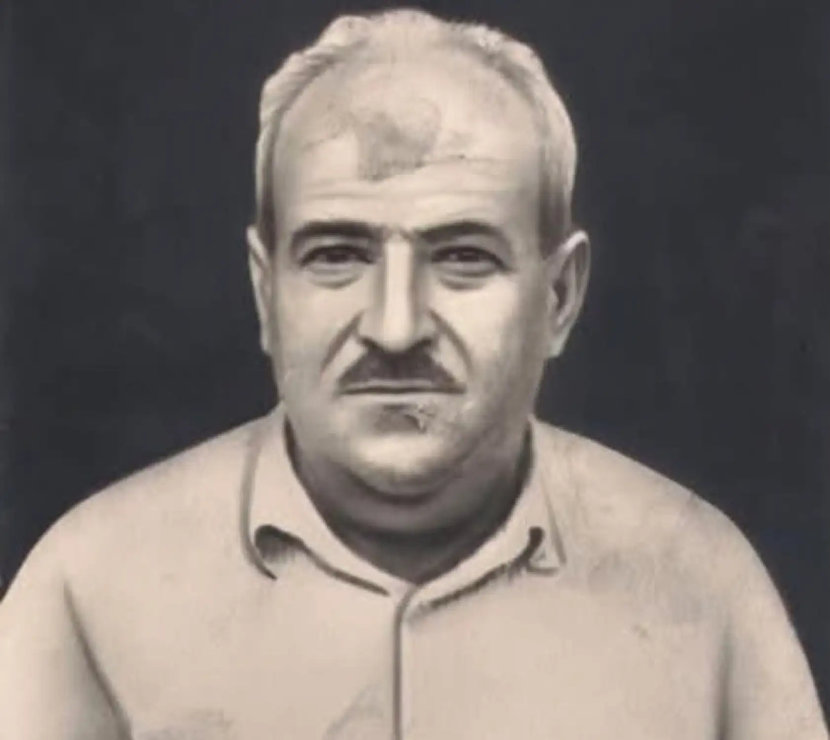 Doğubayazıt'ta 110 yıllık Baba Eren Köşkü zamana yenildi