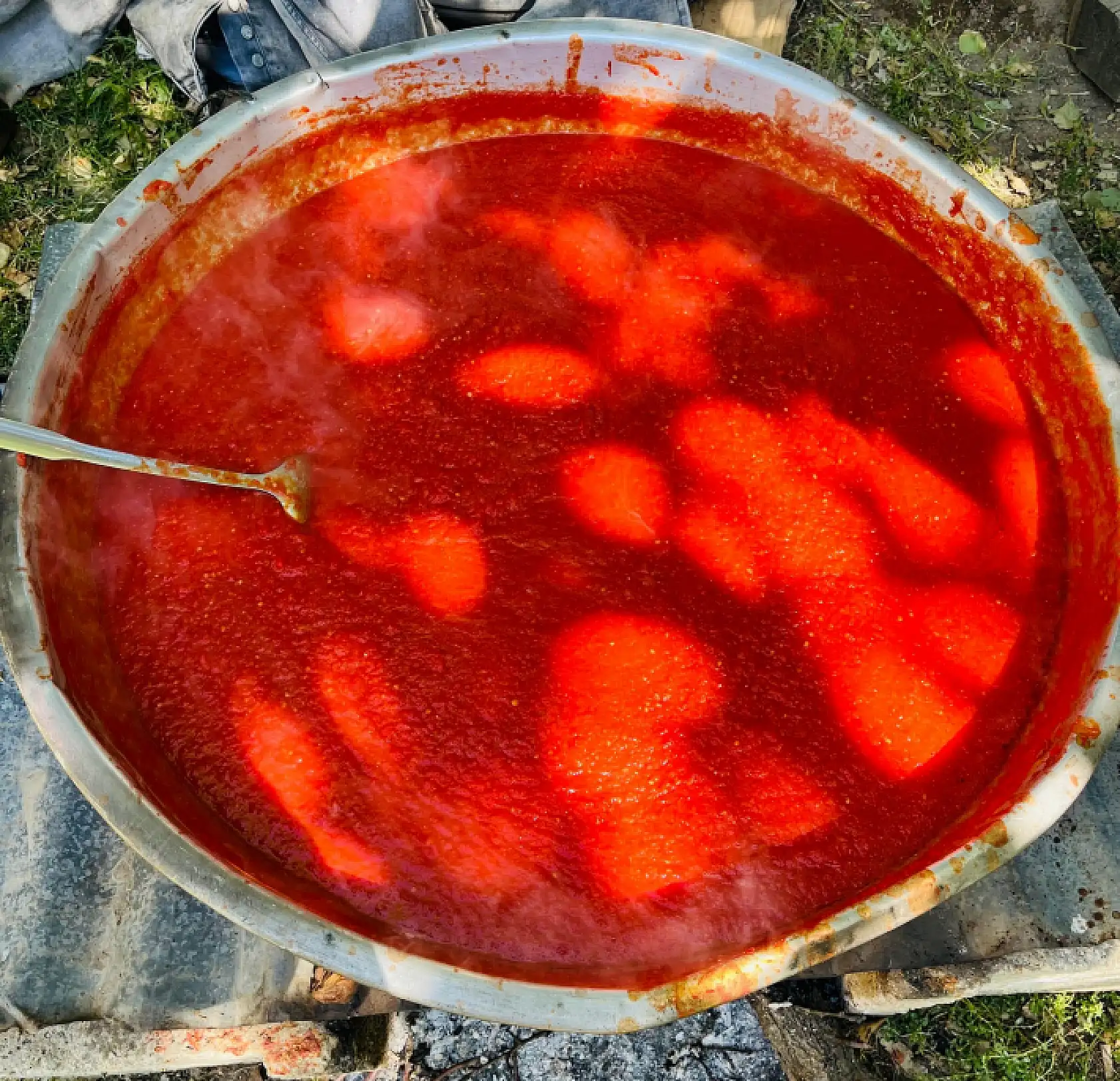 Patnos'ta kadınların geleneksel kış hazırlığı sürüyor
