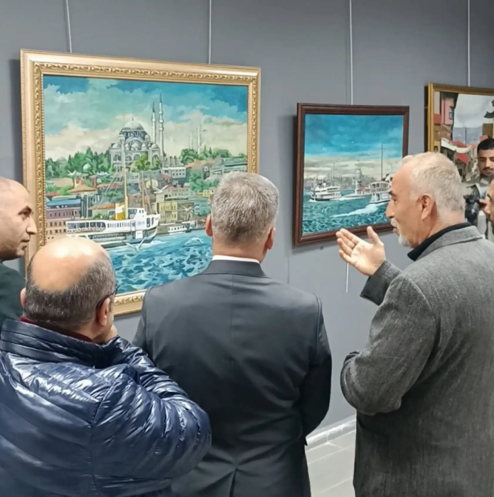 Retrospektif sergide Ağrı'nın geçmişine dair izler büyük ilgi gördü