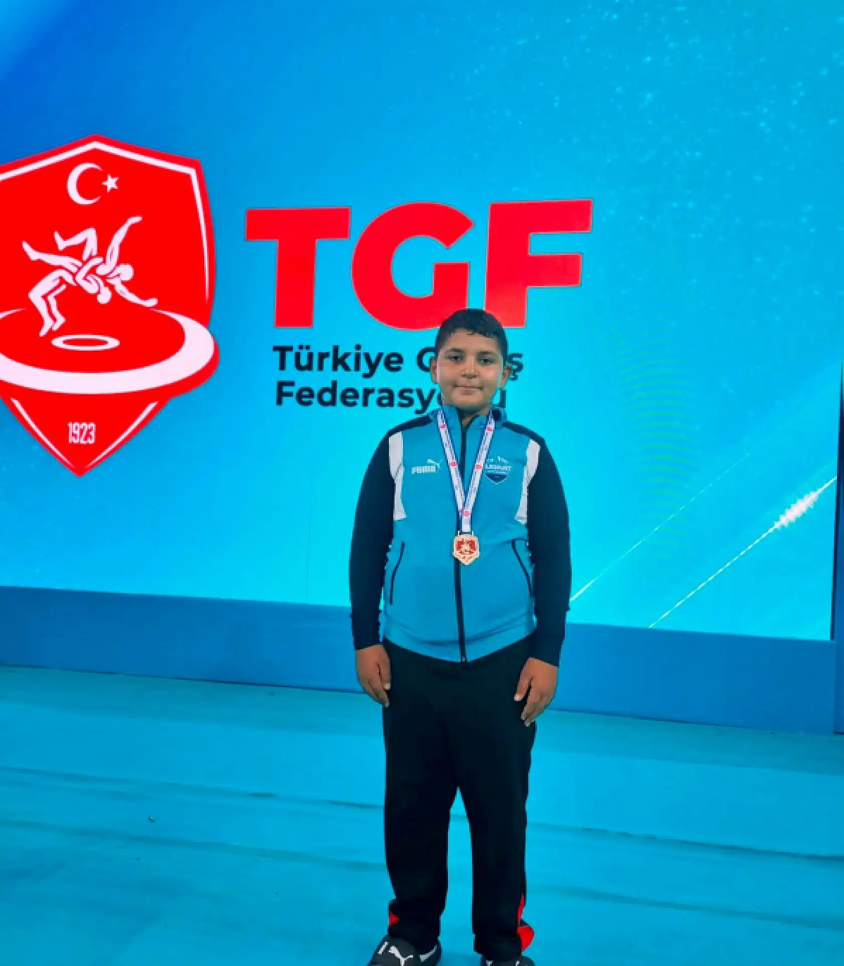 Ağrılı pehlivanlardan Türkiye Şampiyonası'nda gururlandıran başarı