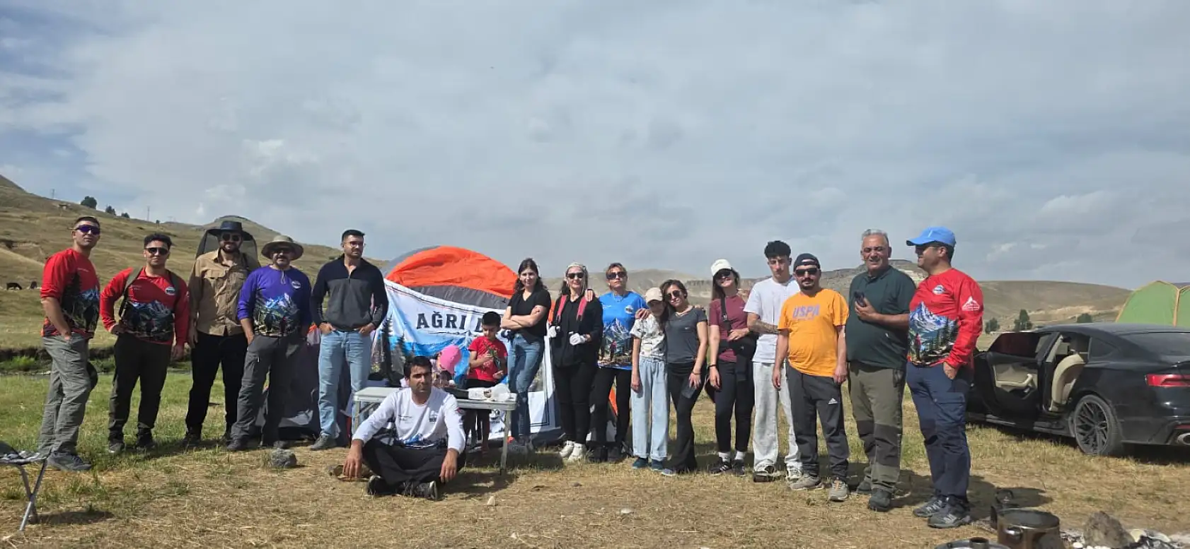 Doğaseverlerin rotası Meya Şelalesi ve mağaraları oldu