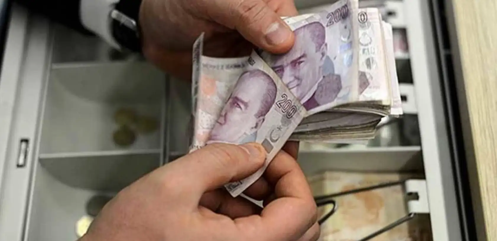 Emekli Maaşlarında Yeni Zam Gündemi! Ocak Ayı İçin Rakamlar Konuşulmaya Başlandı