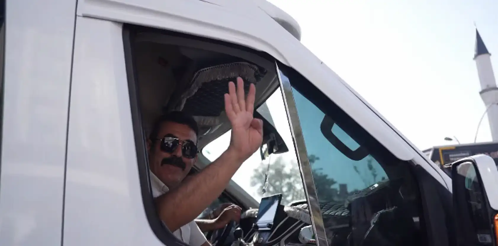 Ağrılılar Sultan Alparslan'ın izinde Malazgirt'e yürüdü