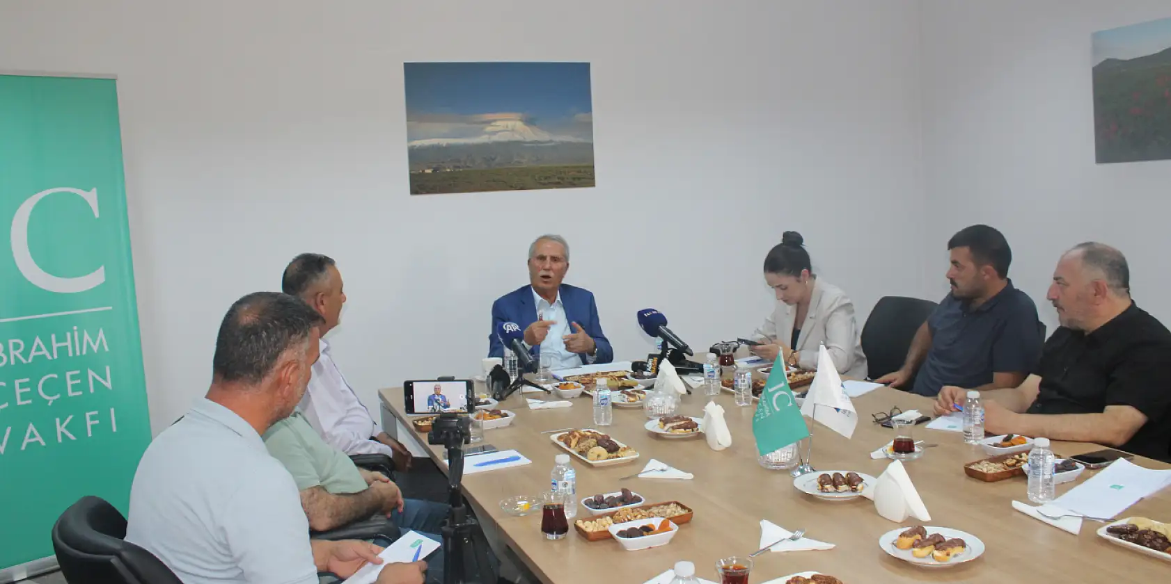 Çeçen'den gençlere büyük fırsat: Ağrı'ya yeni eğitim yatırımları geliyor!