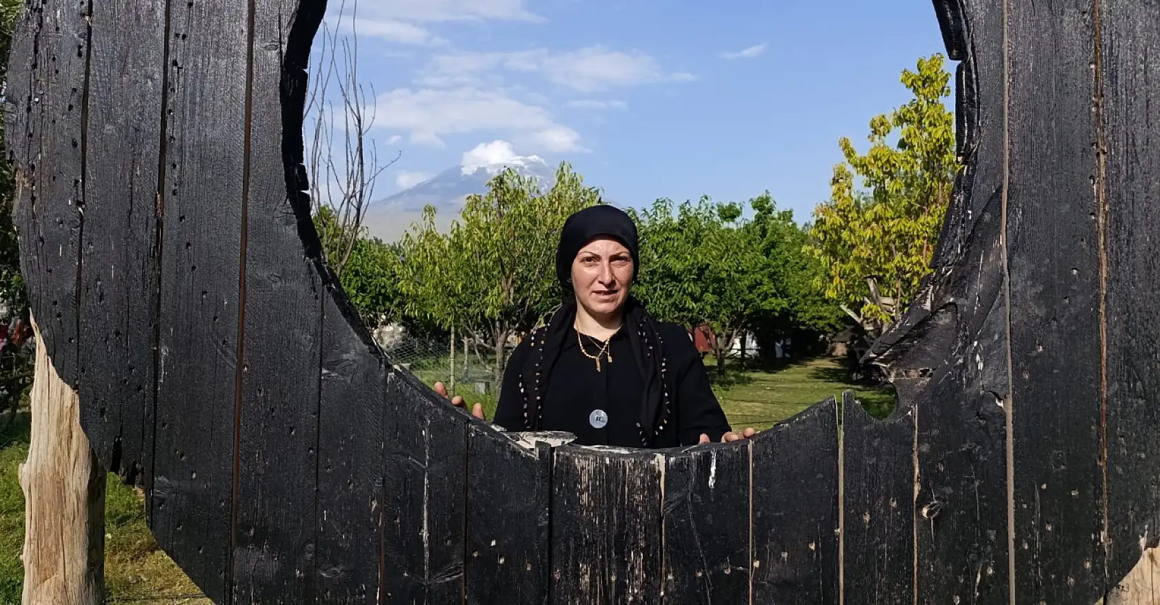 Ağrı'da çöl sıcağında vahayı bulmuş gibi serinliyorlar