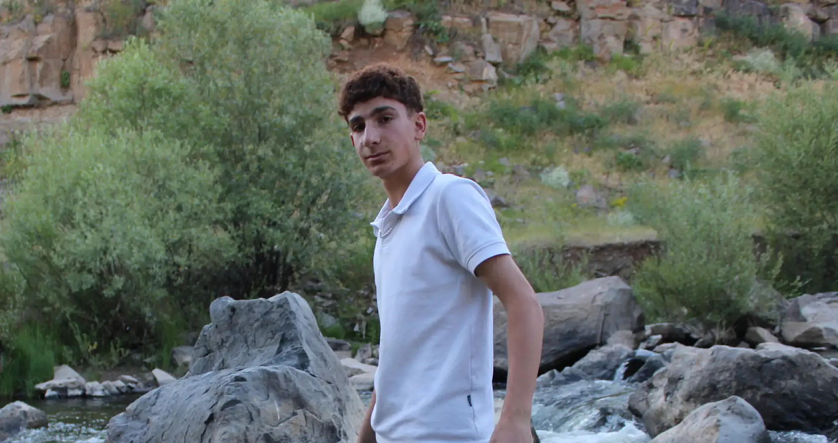 Hamur'da yaz mevsimi kartpostallık manzaralar sundu