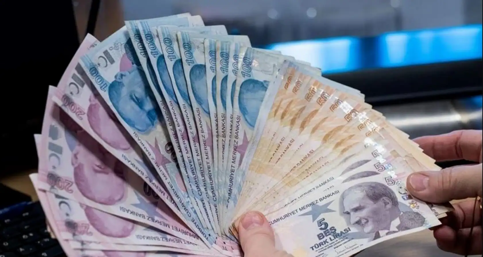 Öğrencilere Destek Verilecek! 7 bin 500 TL aylık ödenecek