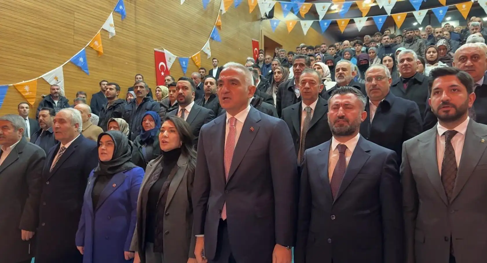 Kültür ve Turizm Bakanı Ersoy'dan Ağrı'nın turizm potansiyeline ilişkin değerlendirme