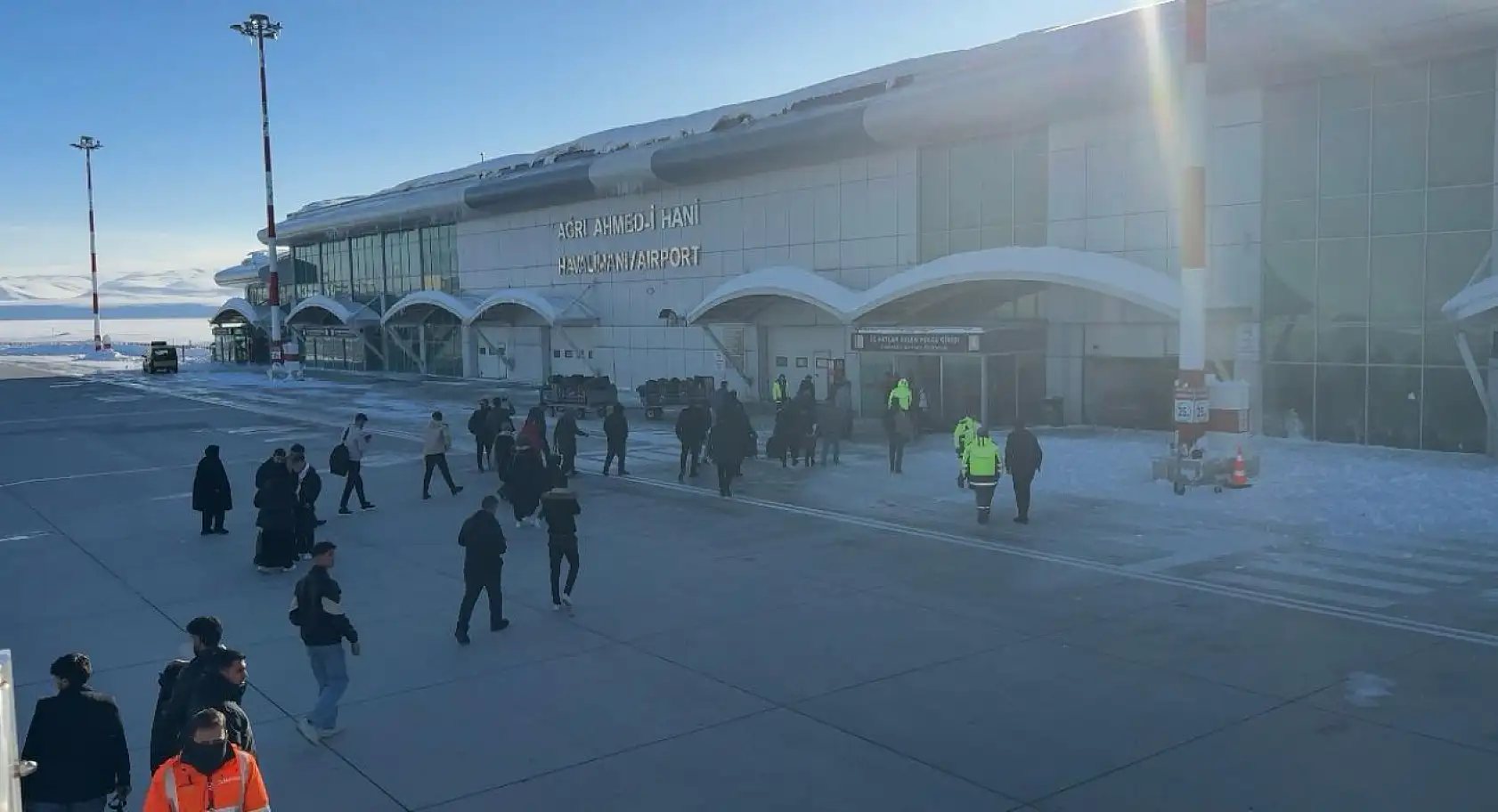 Yeni yılın ilk Ağrı seferi gecikmeli de olsa gerçekleştirildi