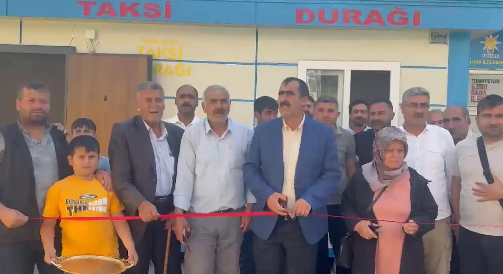 Taşlıçay'da taksi hizmeti resmen başladı: Kimler ücretsiz yararlanacak?