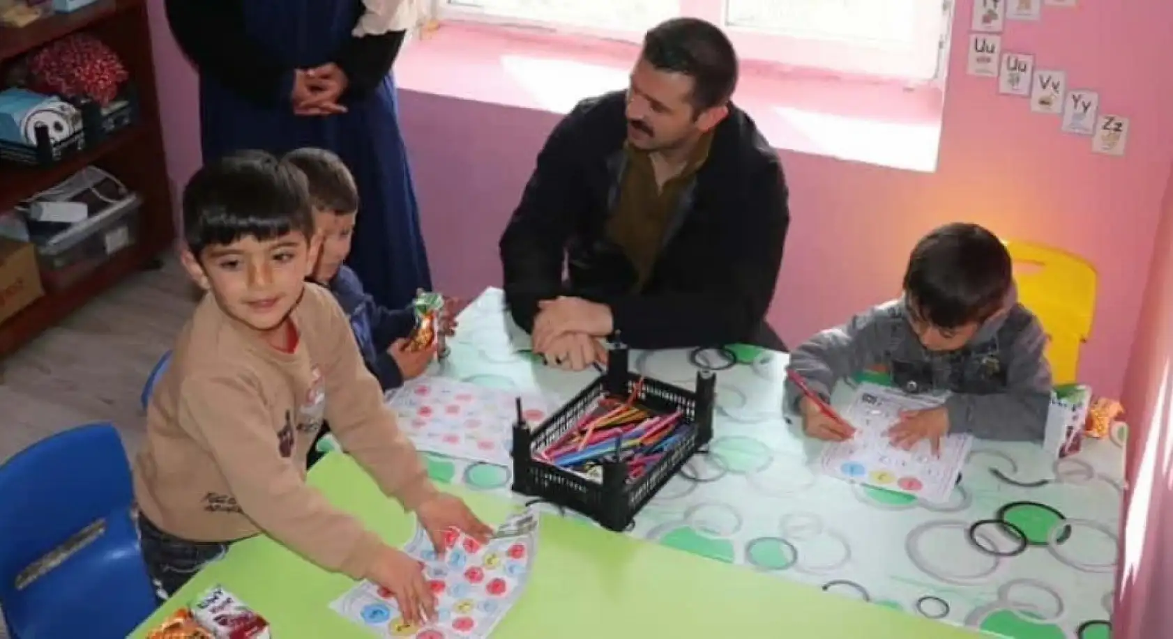 Kaymakam Coşkun, köy okullarındaki eğitim ihtiyaçlarını yerinde inceledi