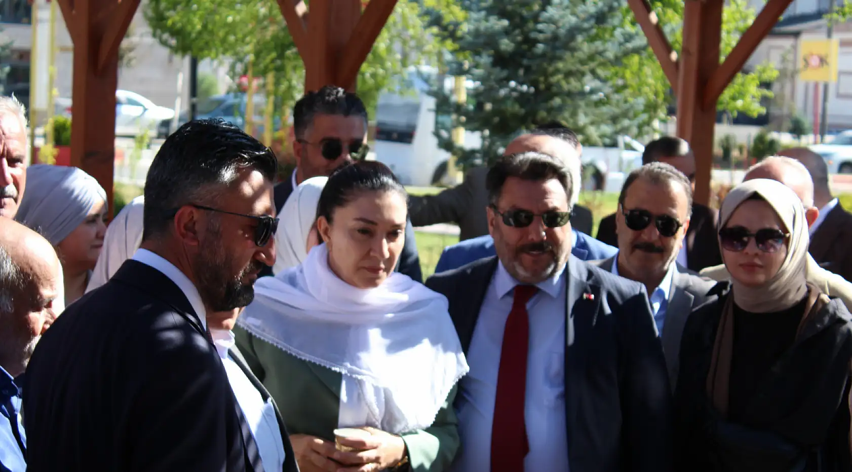 Minik Kerem için tek yürek: Ağrı'da umut kermesi düzenlendi