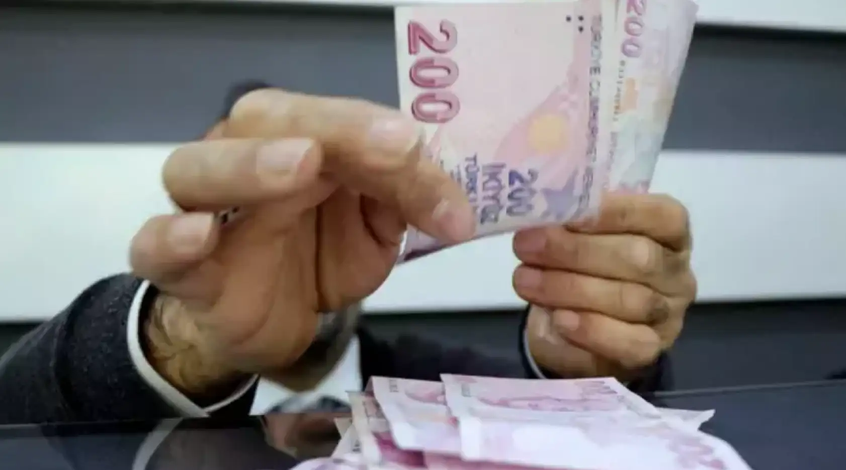 Vergi, MTV ve Trafik Cezası Borçlarına 72 Aya Kadar Taksit İmkanı: Başvurular Başladı