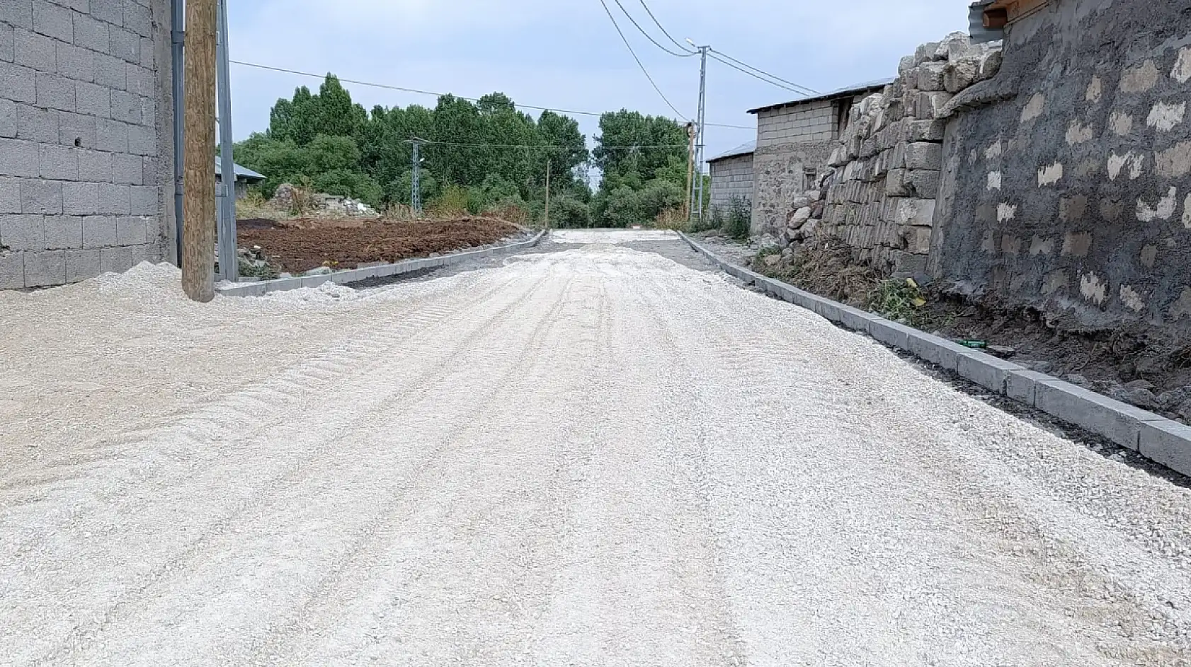 Eleşkirt'te kırsal altyapıya güçlü dokunuş