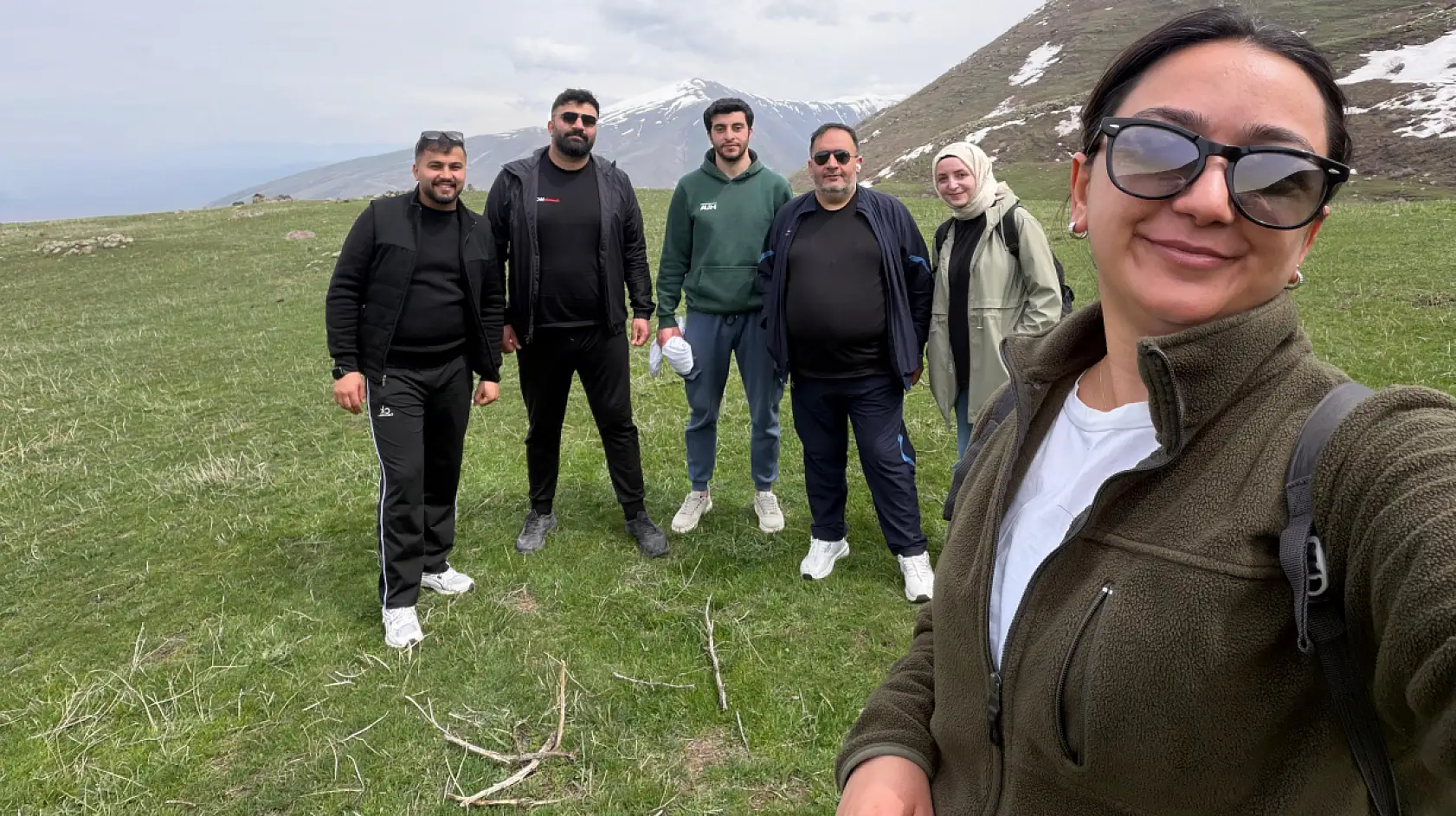 Doğubayazıtlı doğaseverler Korhan Yaylası'nda baharı karşıladı