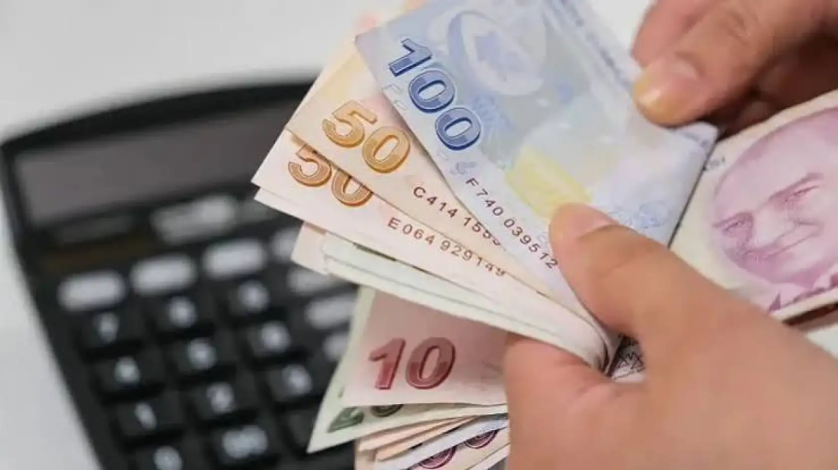 Hesaplarınızı kontrol edin! Bakanlık 9,3 milyar liralık ödemeyi başlattı