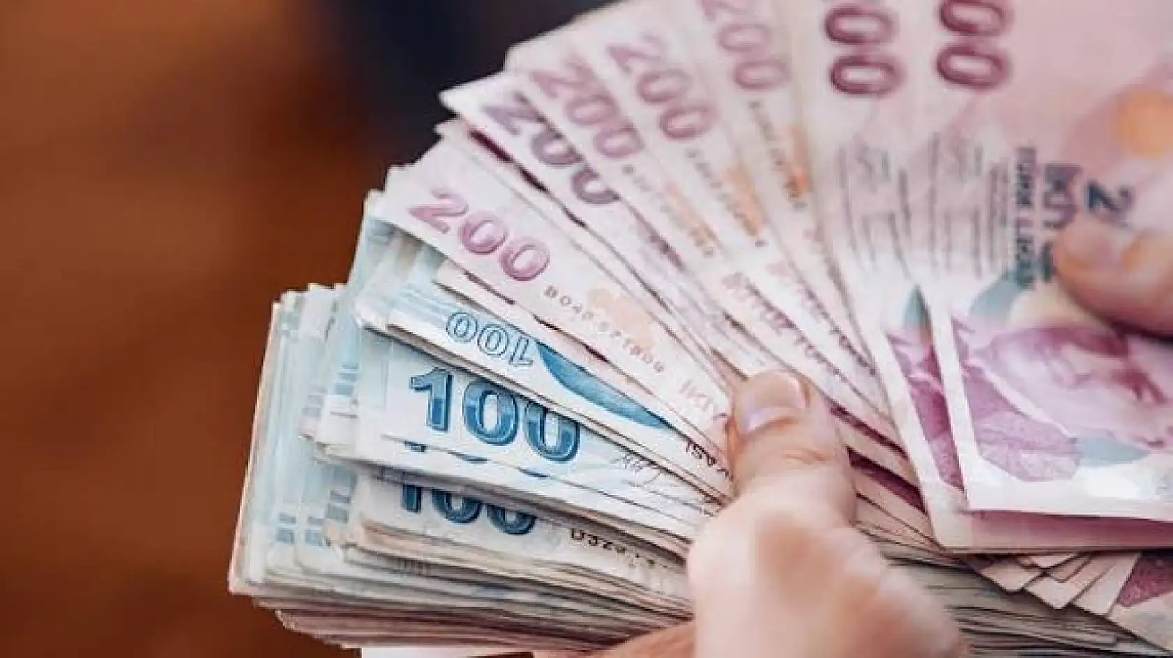 Hesaplarınızı kontrol edin! Bakanlık 9,3 milyar liralık ödemeyi başlattı