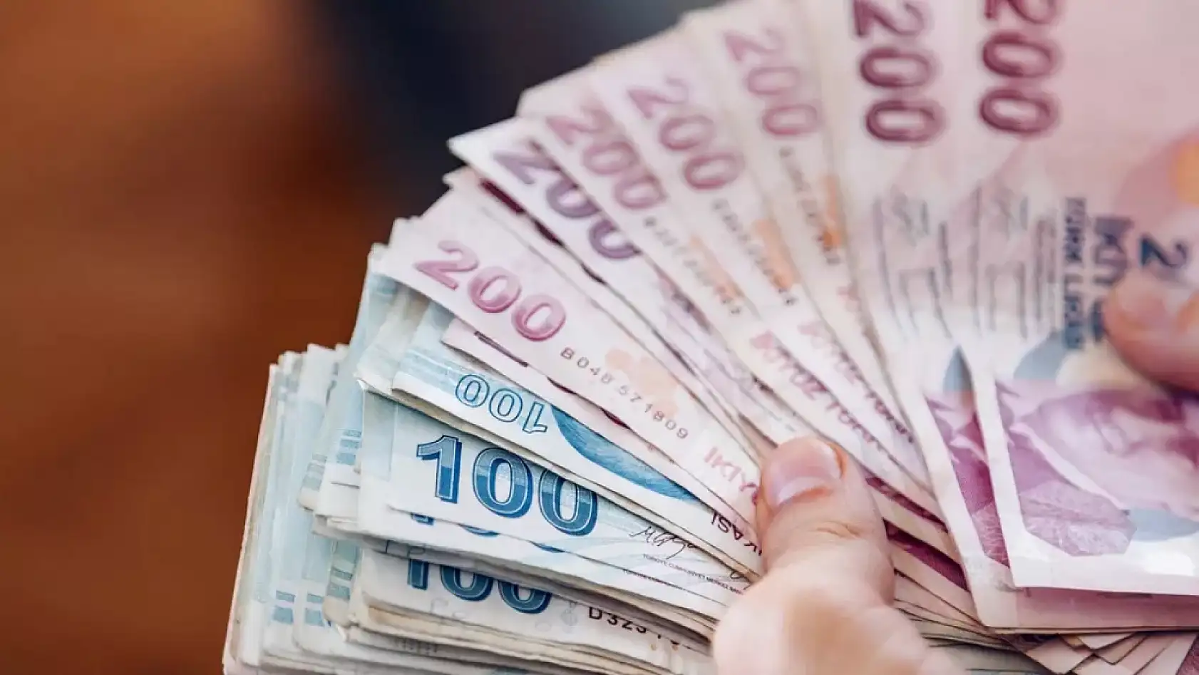 SGK'da Emeklilik hesabı yeniden gündemde! 3600, 4500 ve 5000 günle kimler emekli olabiliyor?