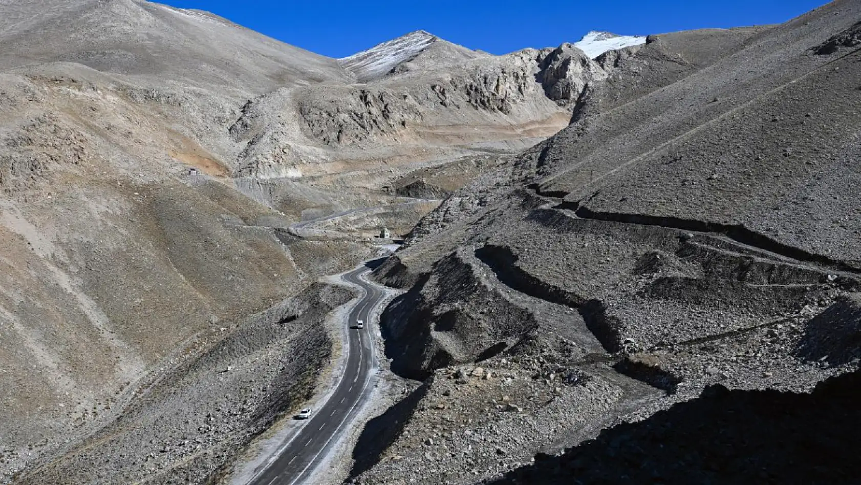 Van'da çığ riskine karşı güvenlik önlemleri güçlendirildi