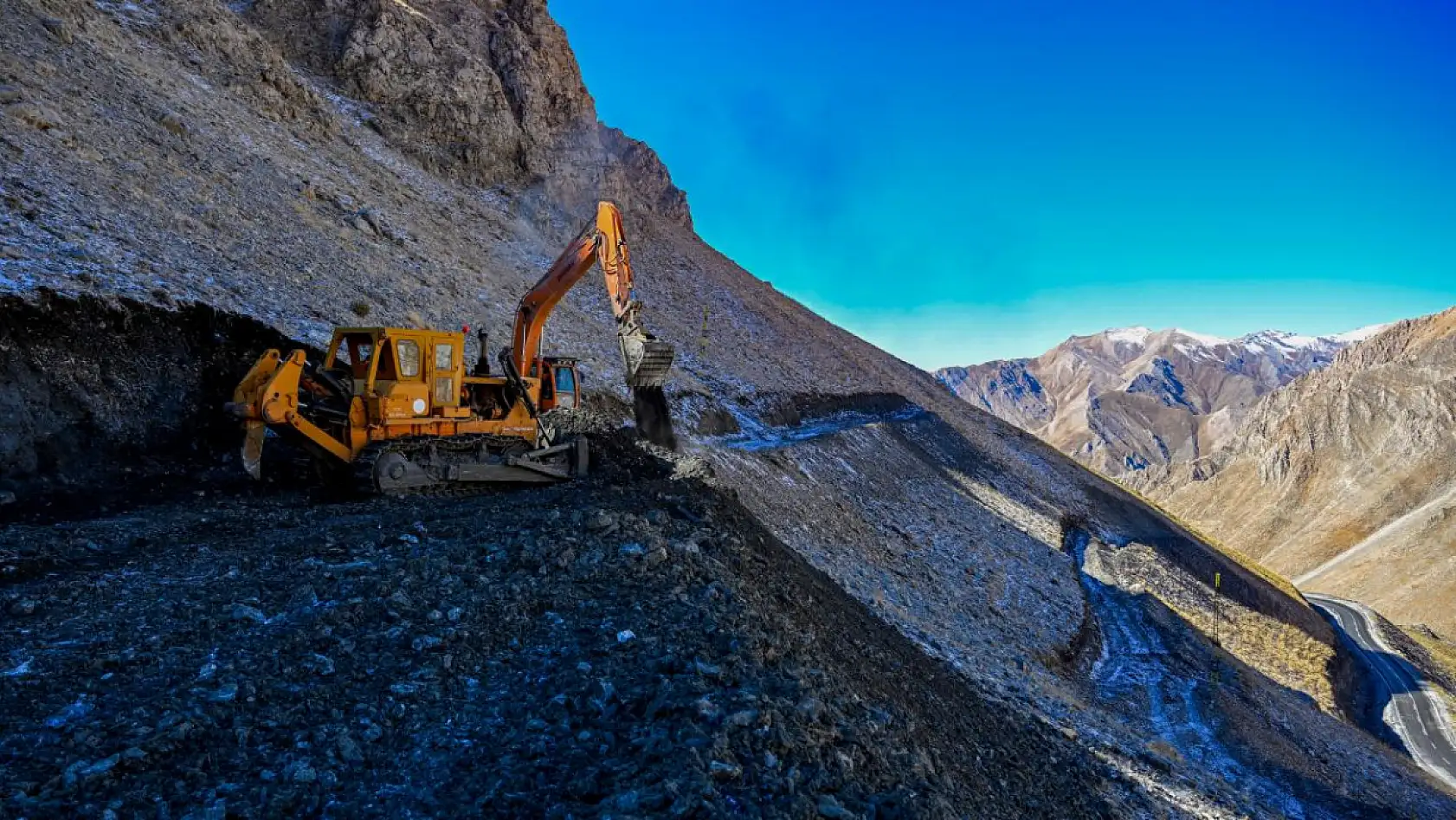 Van'da çığ riskine karşı güvenlik önlemleri güçlendirildi