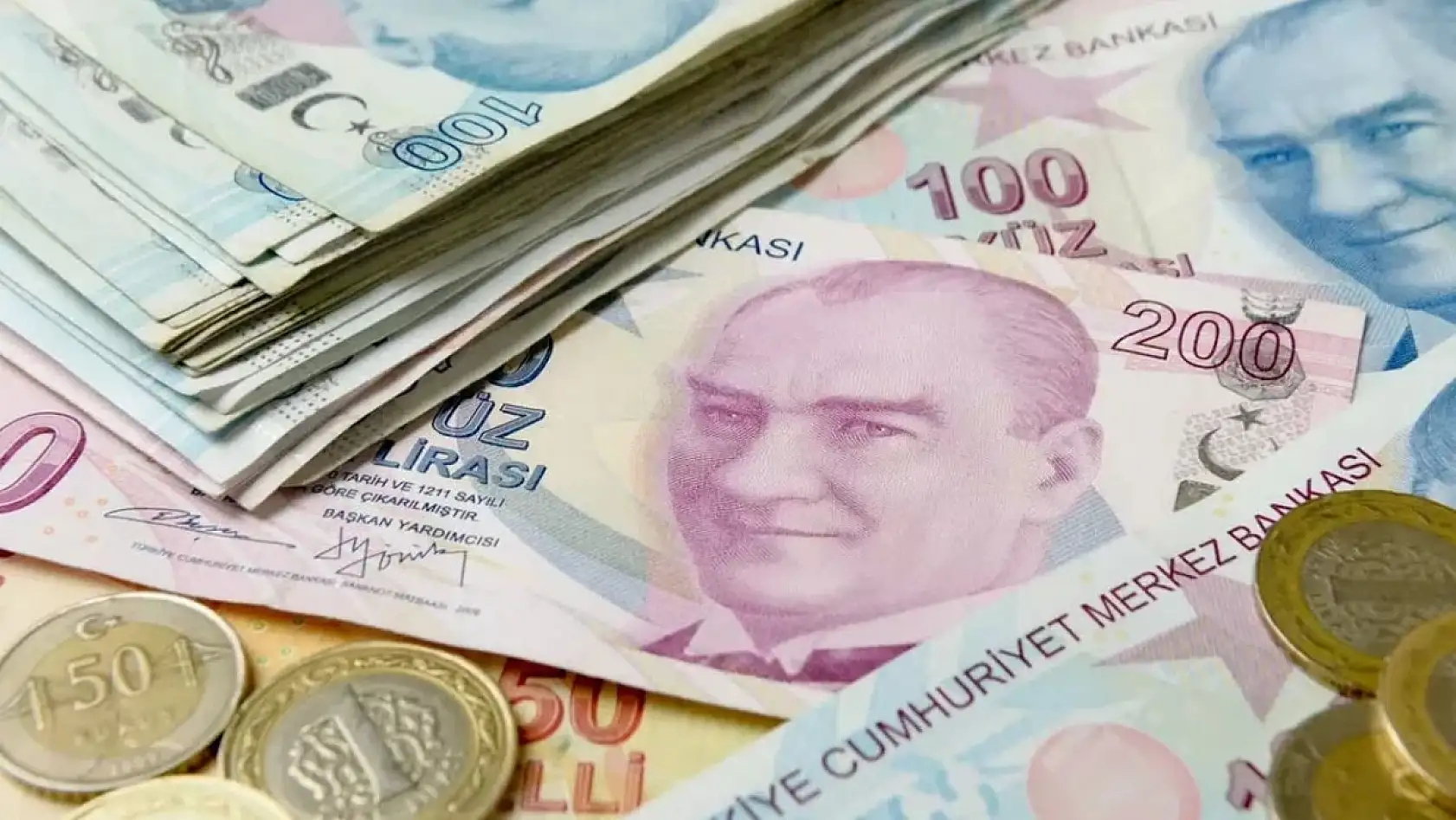 Temmuz Zammında Kritik Viraj: Emekli ve Memurların Gözü Son İki Veride