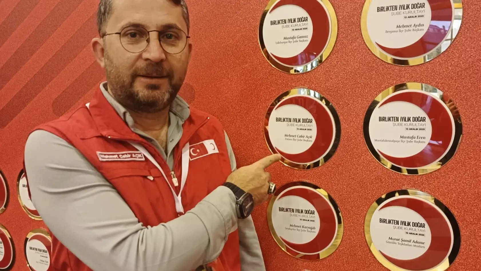 Gönüllülük çalışmaları Patnos Kızılay'ı Türkiye ikinciliğine taşıdı