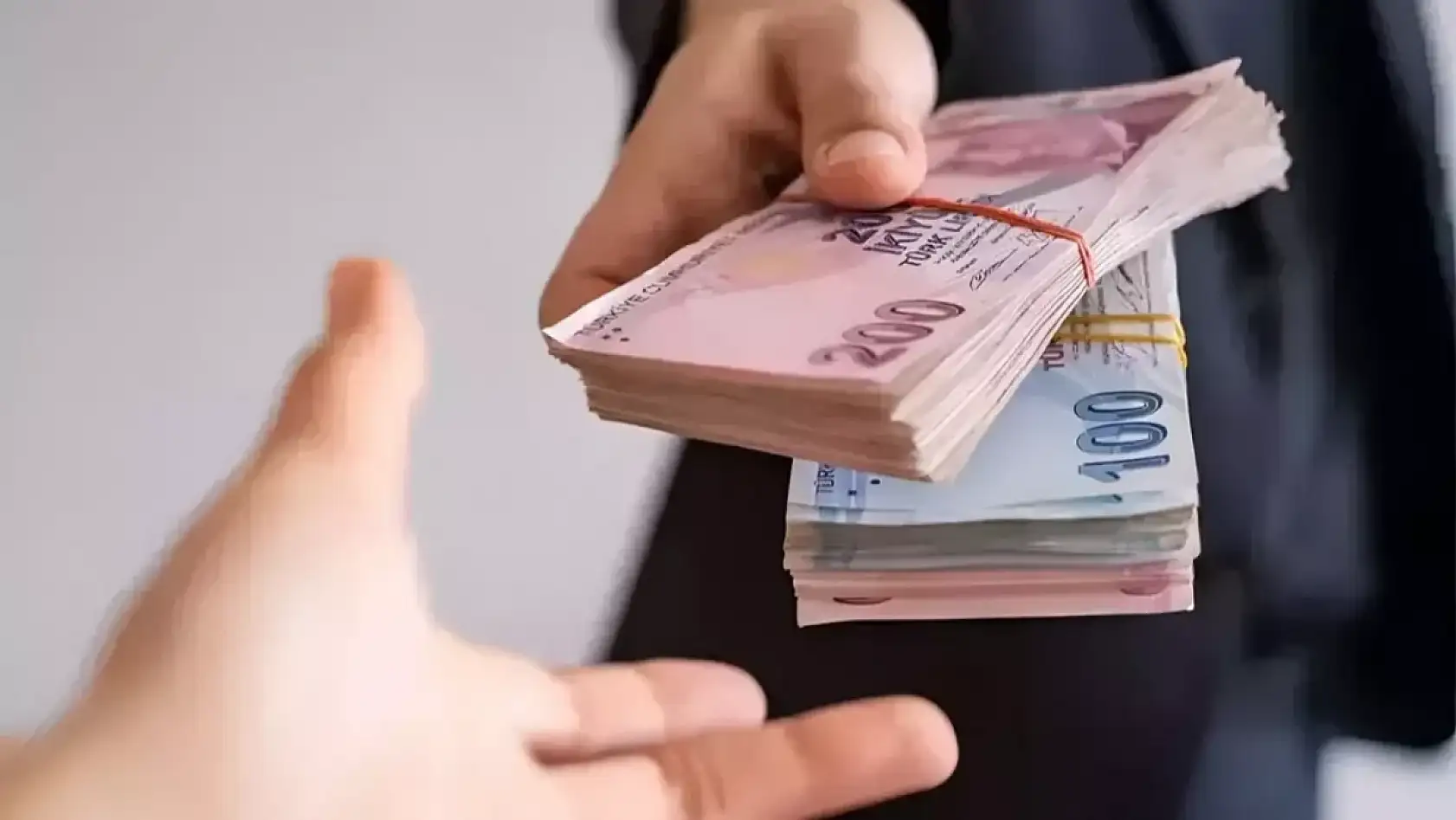 Mazot ve Gübre Desteğinde Yeni Dönem: Çiftçinin Beklediği Ödemeler İçin Gözler Bakanlıkta