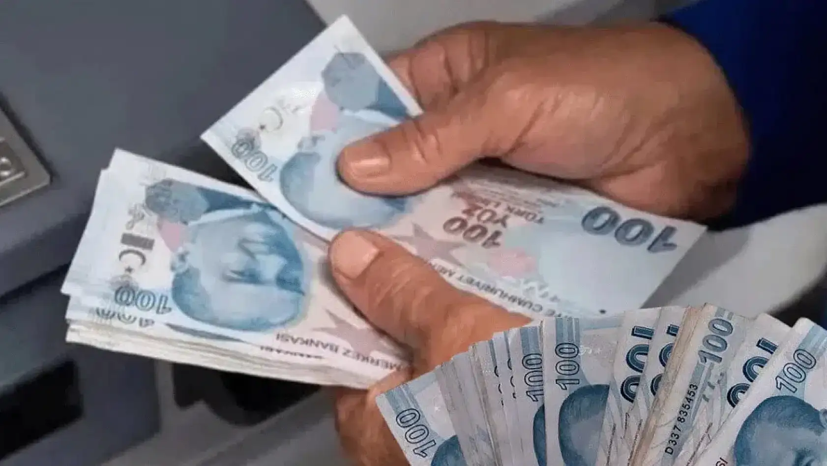 Emekliye 30 Bin TL'lik Dev Promosyon! Bankalar Yarışa Girdi