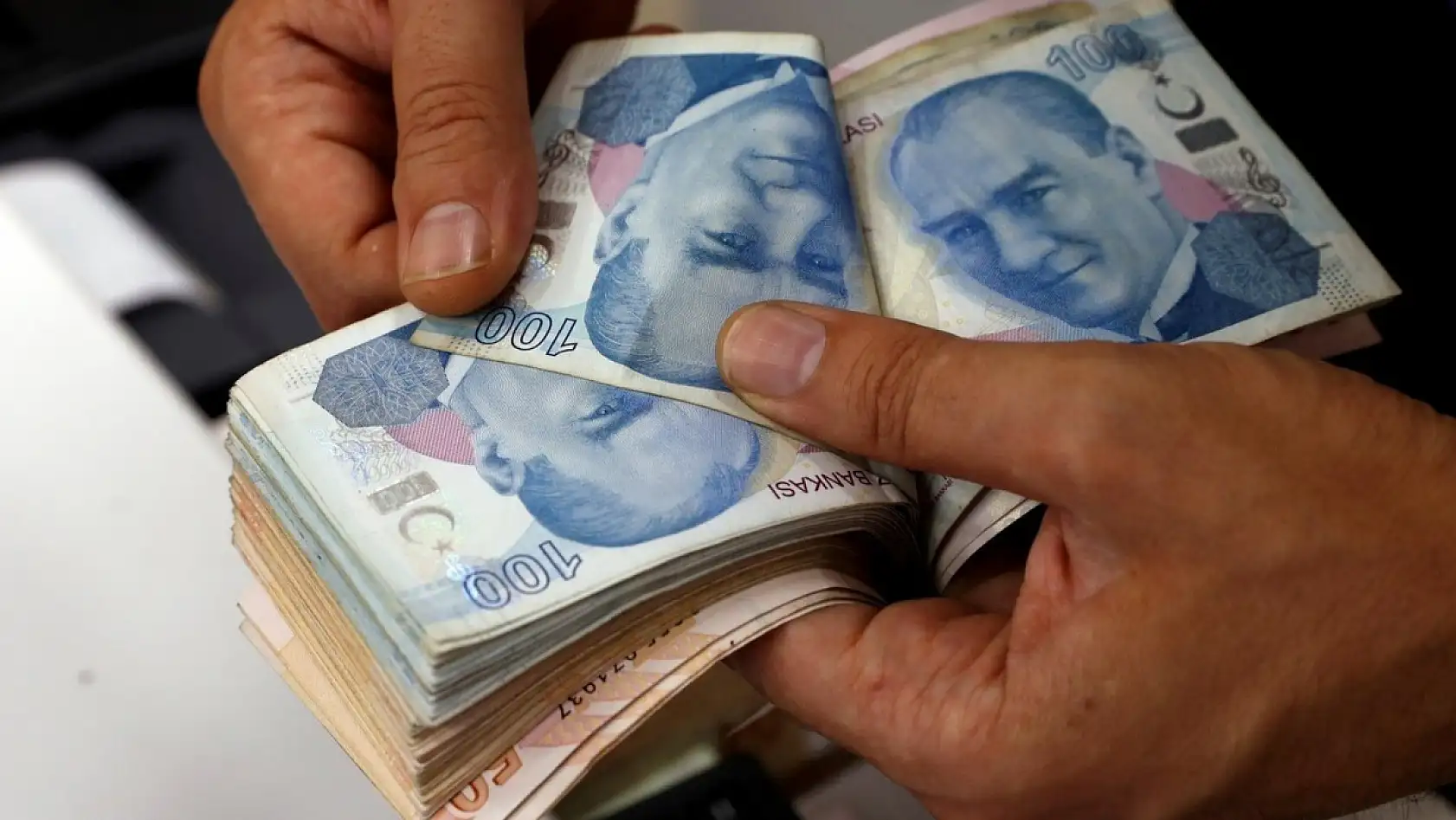 Asgari Ücrete Temmuzda Ara Zam Gündemde mi? Uzmandan Açıklama