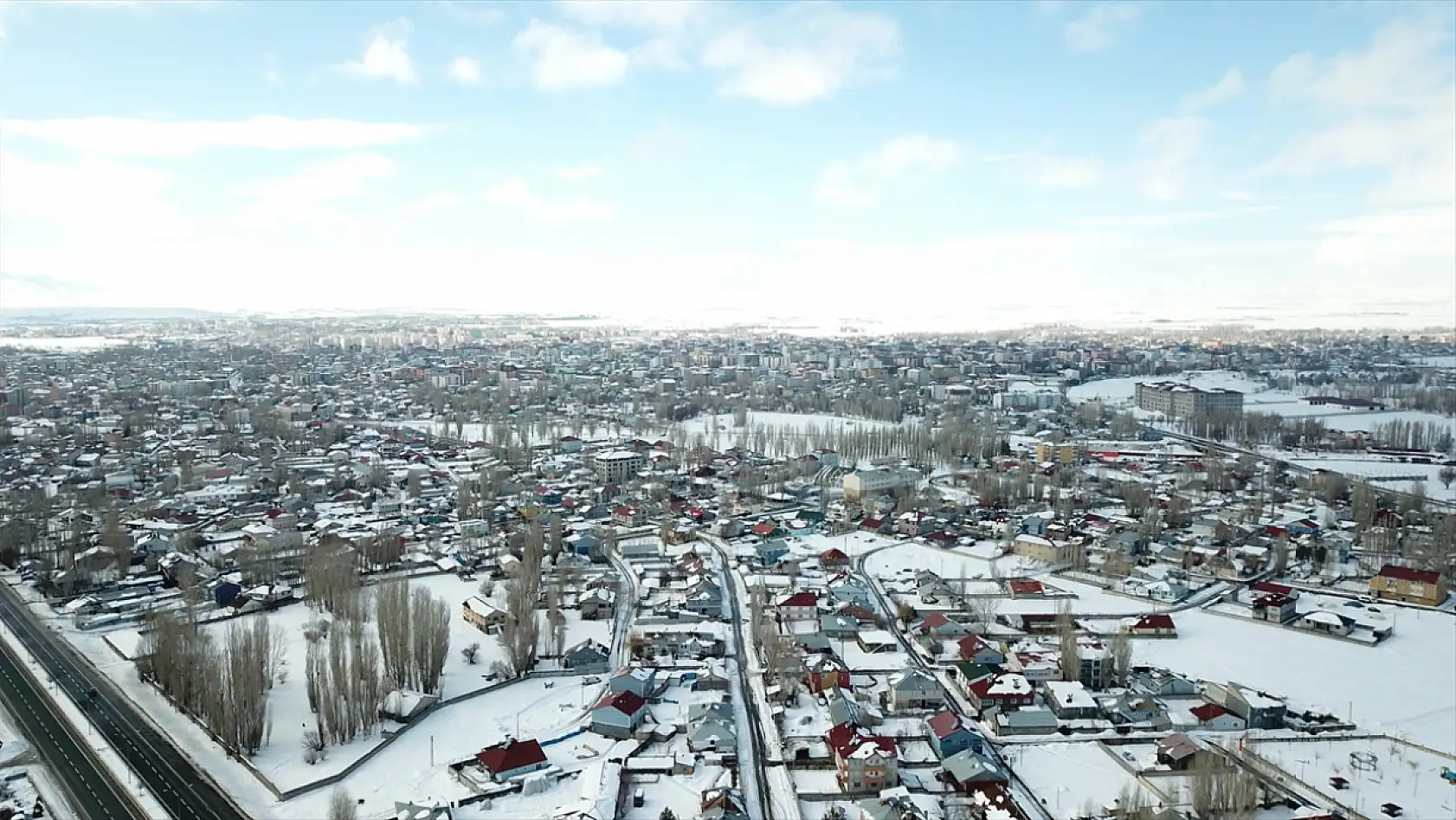Ağrı'da soğuk hava kendini yeniden hatırlattı