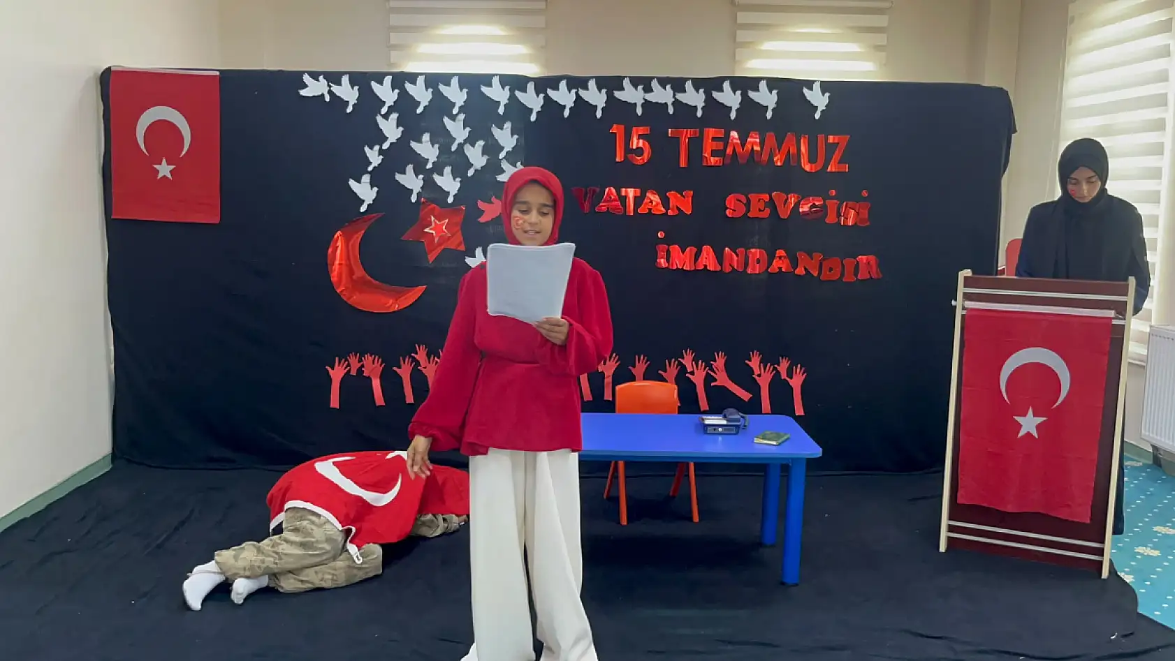 Doğubayazıt'ta ADEM öğrencileri 15 Temmuz ruhunu yaşattı