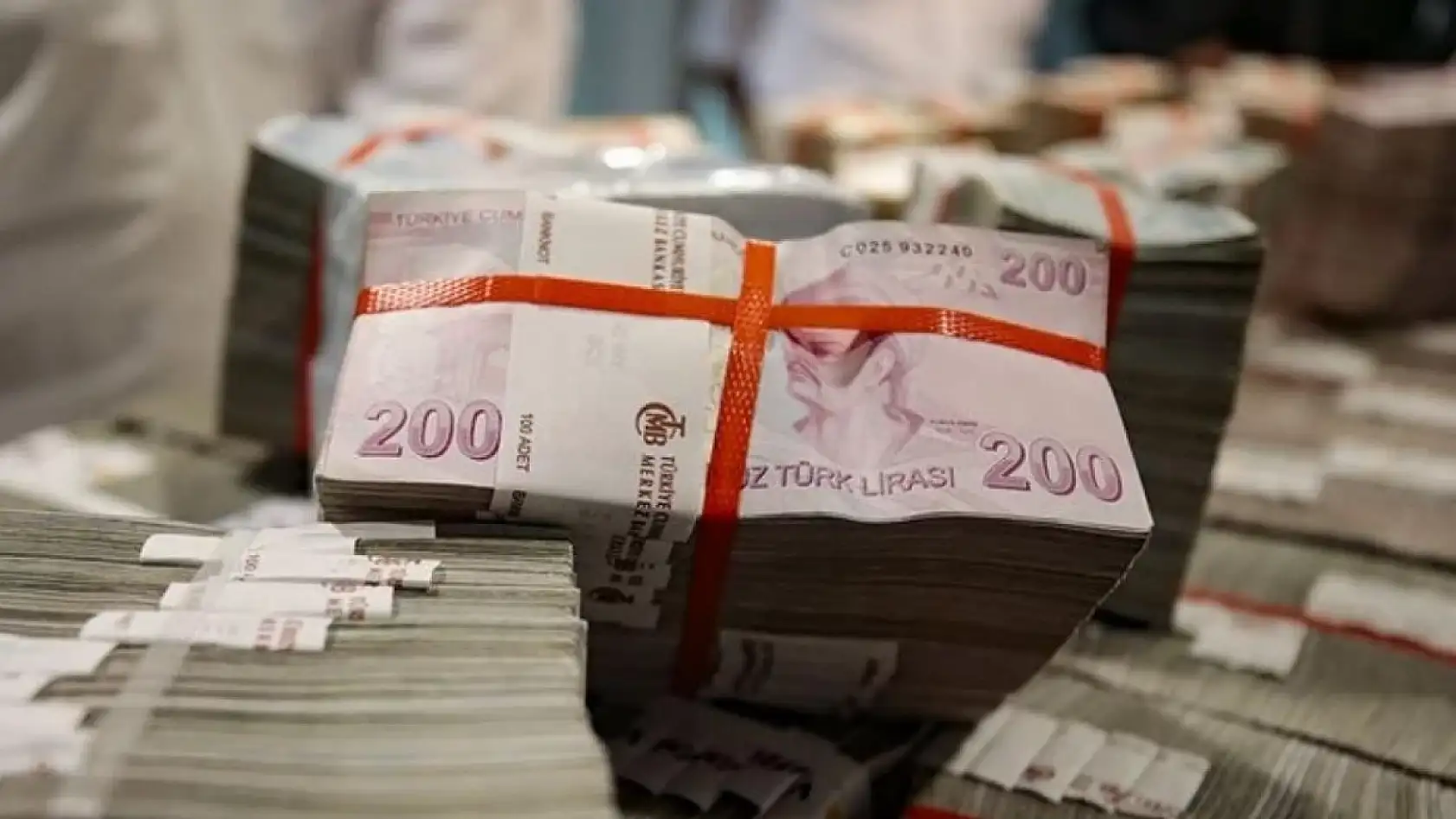 Genç Çiftlere Devlet Desteği Sürüyor: Bu Ay 1 Milyar Lirayı Aştı