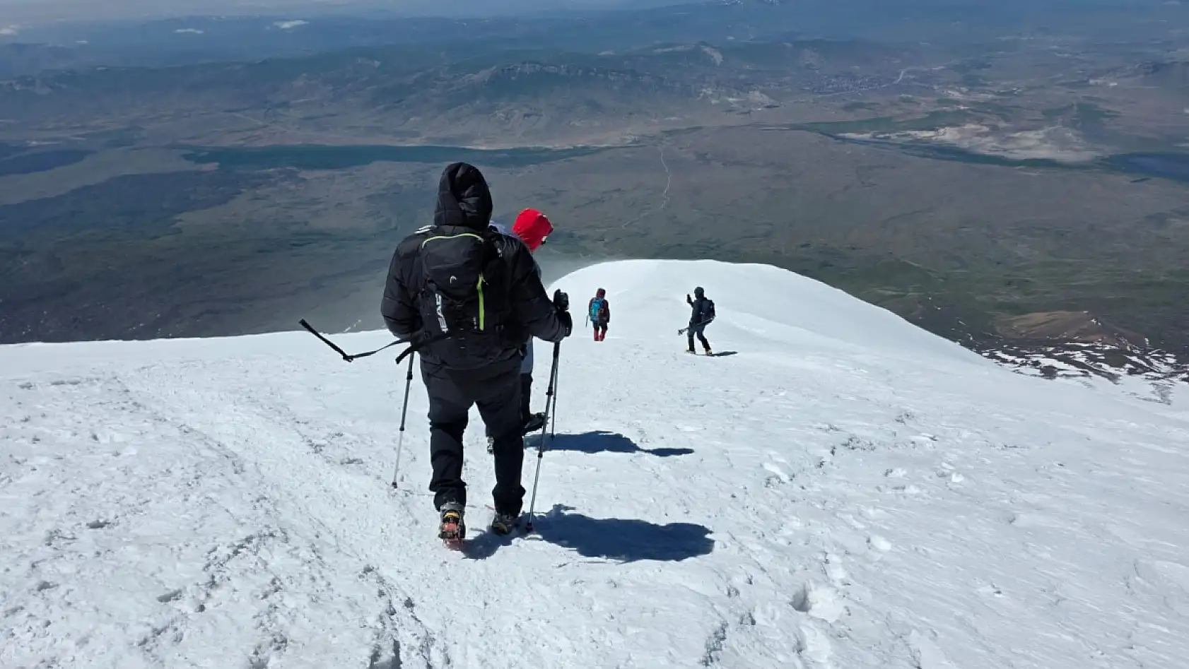 Ağrı Dağı'na tırmanışlar hız kazandı