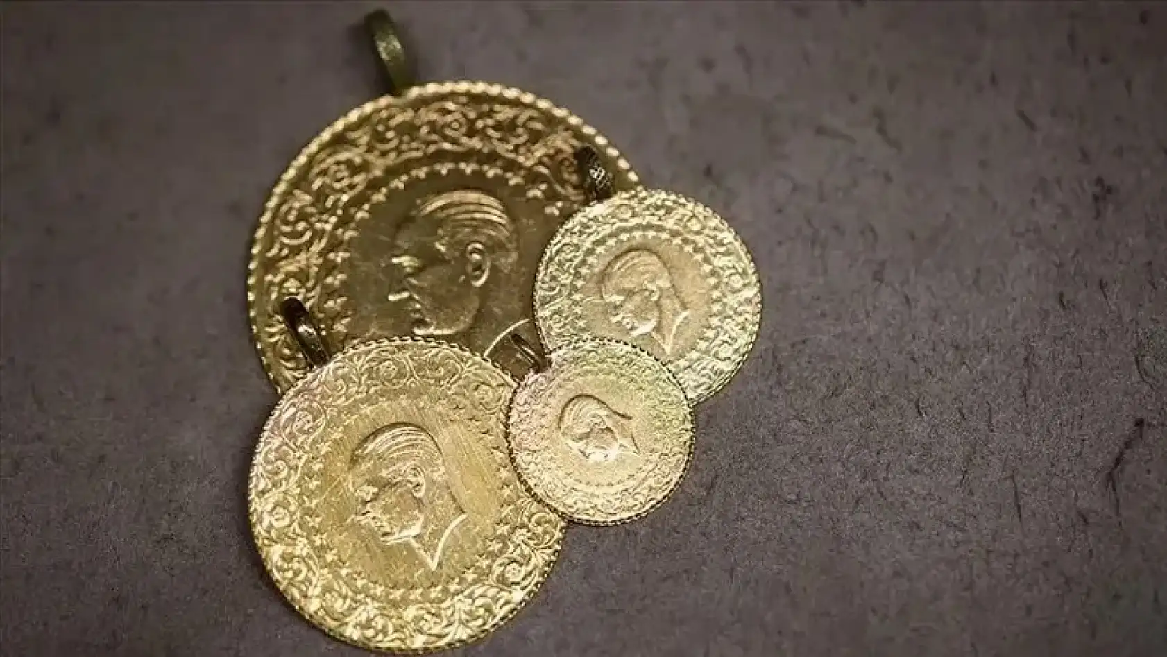 Altın fiyatlarında yeni hafta hareketli başladı! Gram ve çeyrek altın ne kadar?