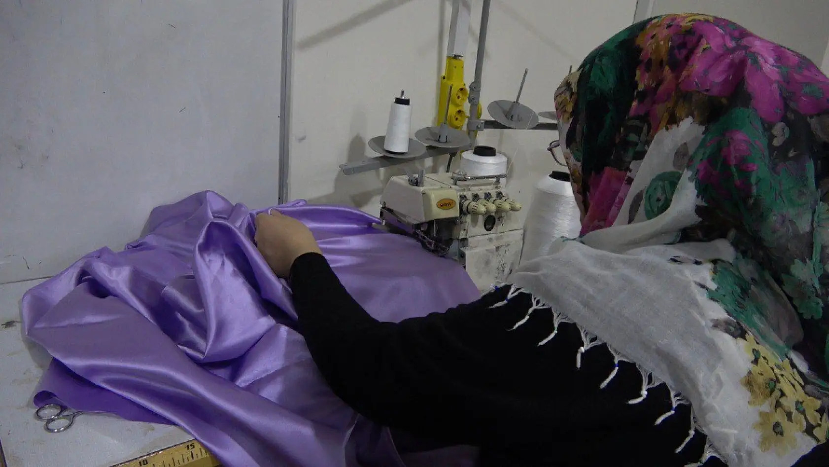 Ağrı Halk Eğitimi Merkezi'nde kadınlar eğitimle güçleniyor