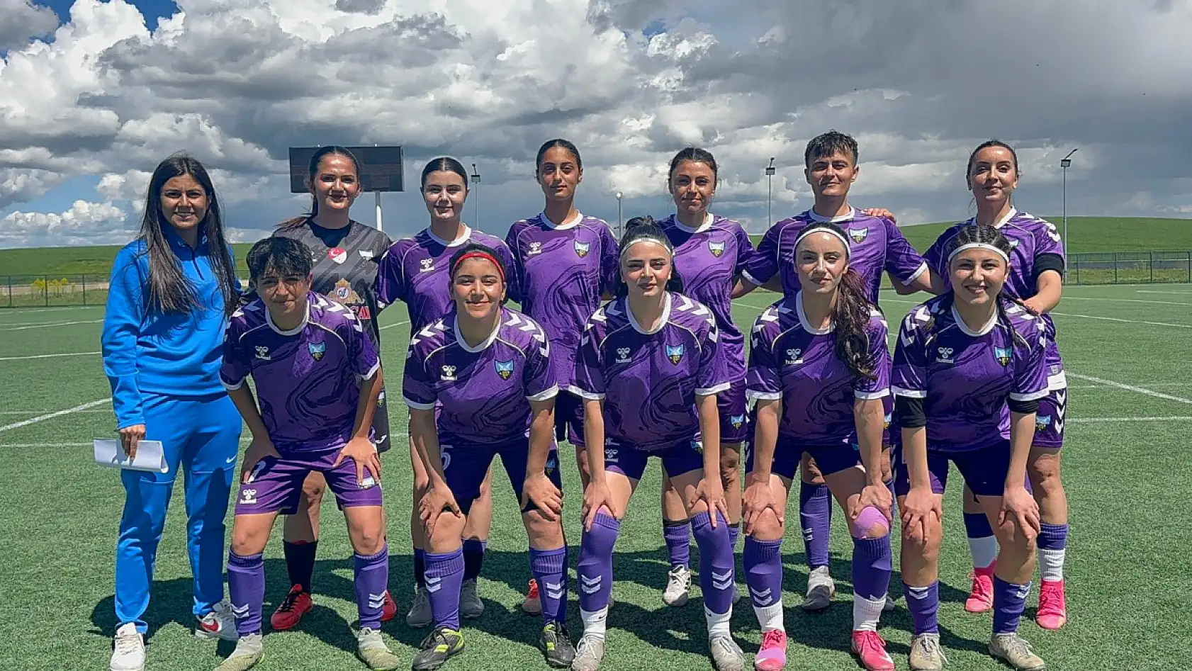 Bayazıtspor Muş'ta tarih yazdı: Rakibini 8 golle ezdi!