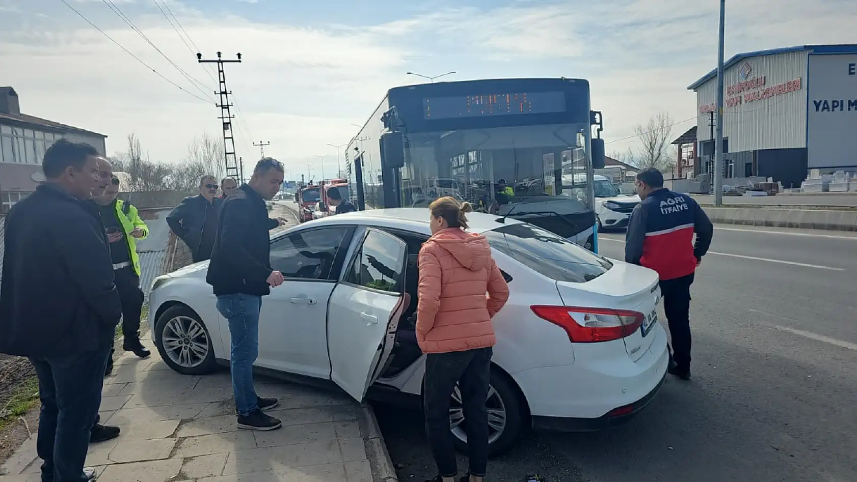 Ağrı'da belediye otobüsünde korku dolu anlar