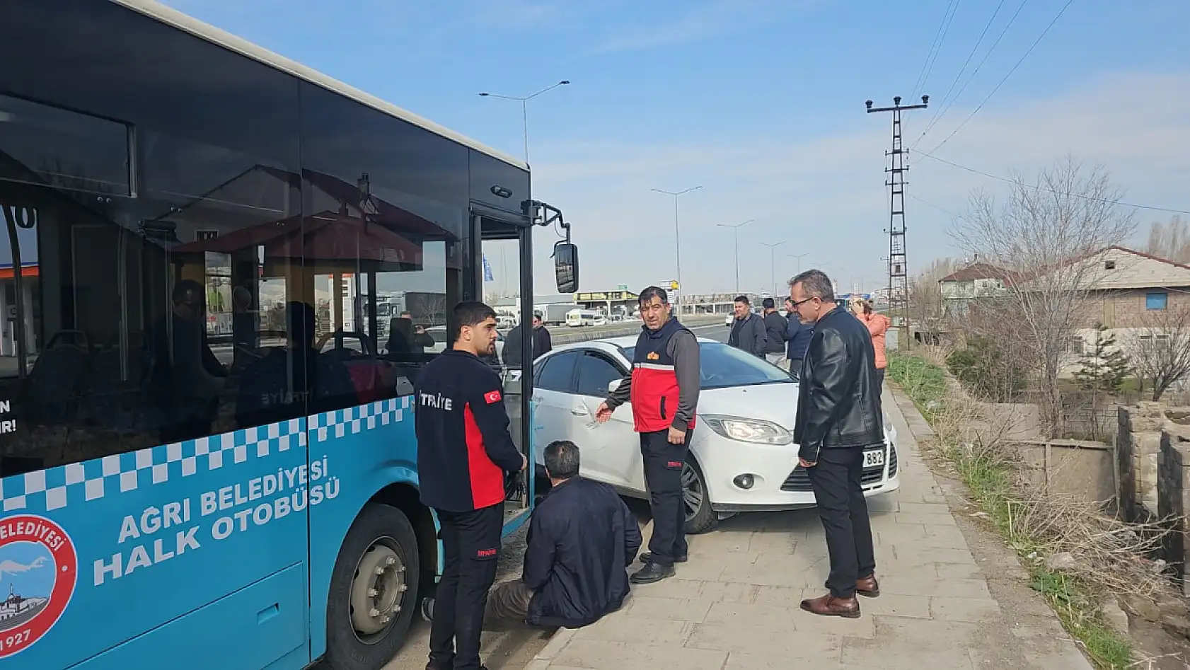 Ağrı'da belediye otobüsünde korku dolu anlar