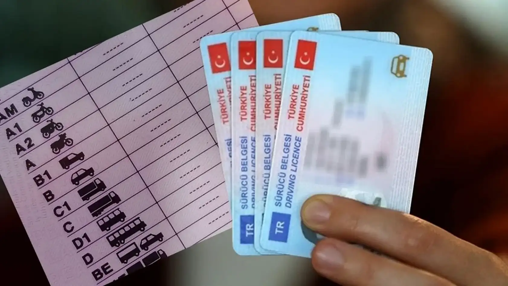 Milyonlarca Sürücüye Kritik Uyarı! Ehliyetinizi Hemen Kontrol Edin