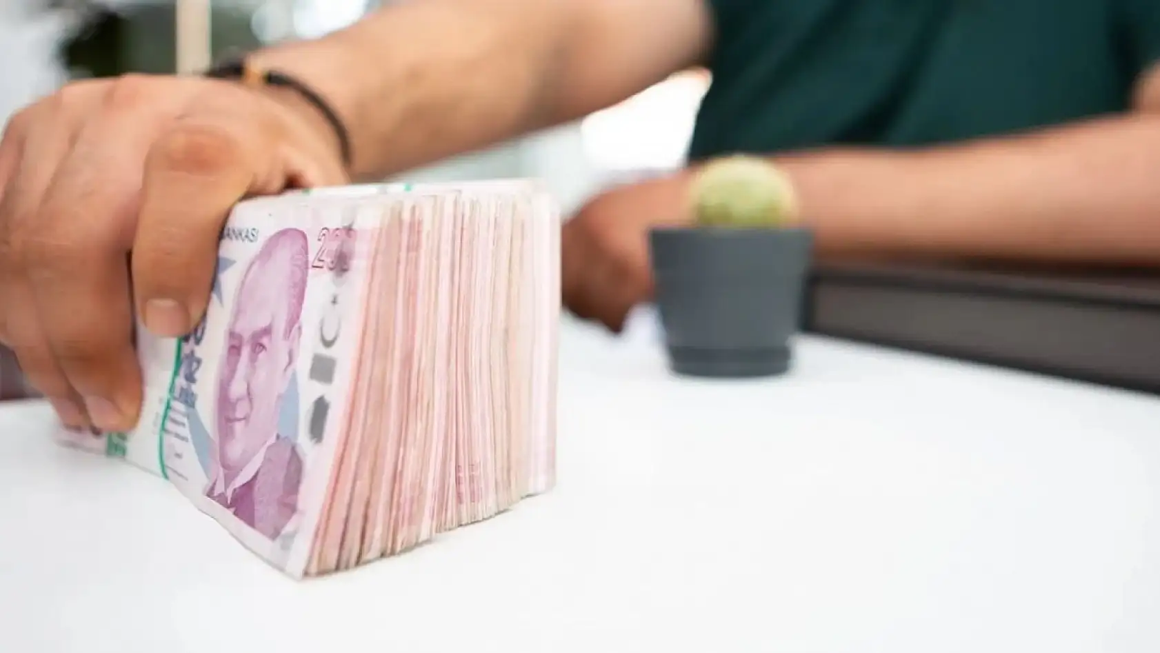 SSK, Bağ-Kur ve EYT'liler İçin Kritik Uyarı: Emeklilikte Son 2.520 Gün Detayı Maaşı ve Tarihi Değiştirebilir