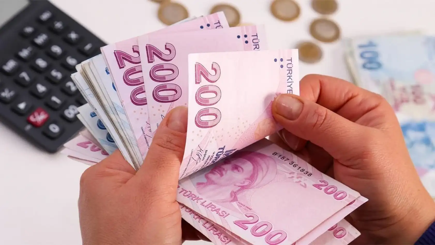 Emekli Maaşlarında Yeni Zam Hesabı: Merkez Bankası Tahmini Değişince Oranlar Yenilendi