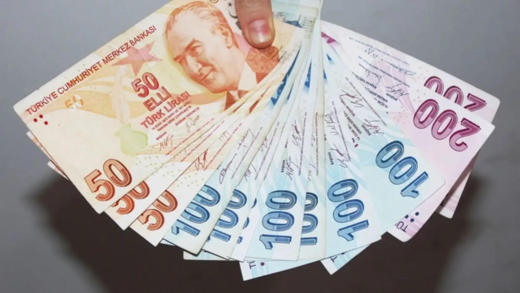 Emekliye Akbank'tan Rekor Promosyon! Mayıs 2026'da 100 Bin TL'ye Kadar Kazanç