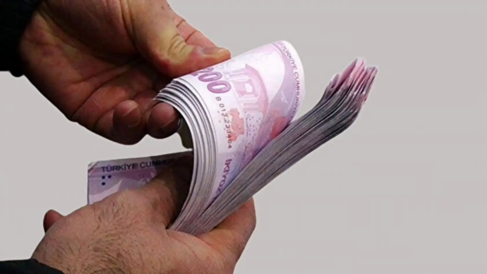 İslam Memiş'ten Dikkat Çeken Altın Tahmini: '8 Bin TL Görülebilir'